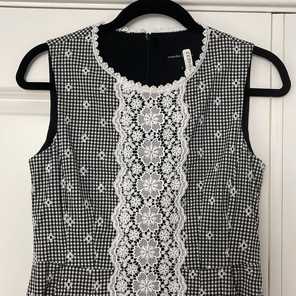 Nanette Lepore Daisy Dress, Size 2 - Picture 3 of 6